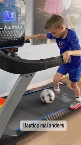 女人最接受不了的酷刑竟是它!囧图 这个皮卡丘真大