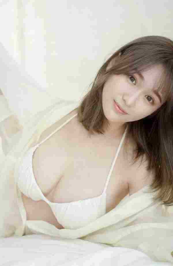 无辜童颜下的头灯辣翻了!萌系樱花妹宫瀬なこ美图赏!