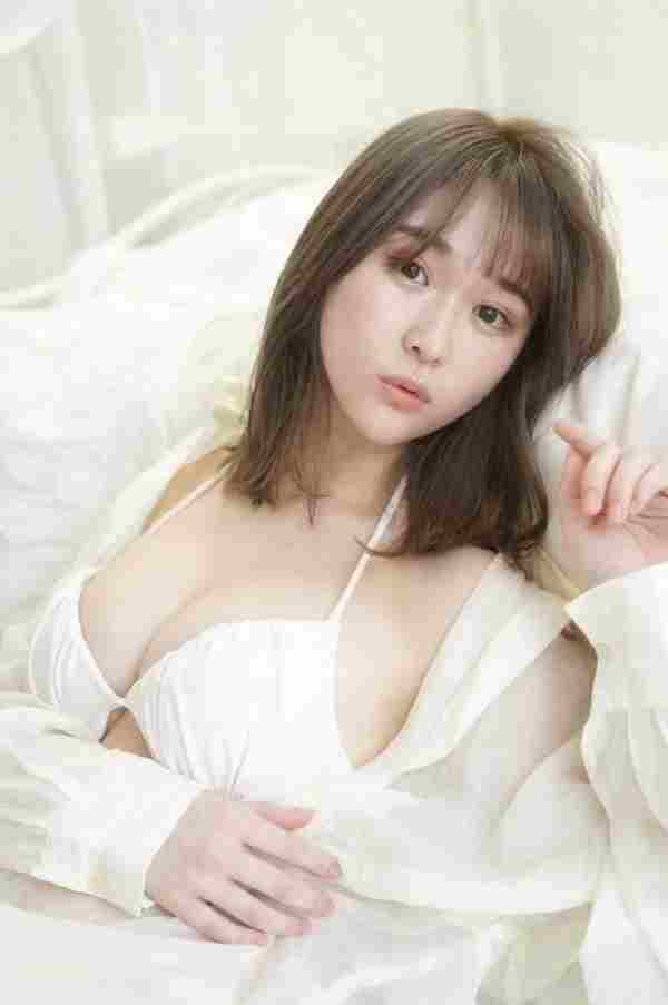 无辜童颜下的头灯辣翻了!萌系樱花妹宫瀬なこ美图赏!