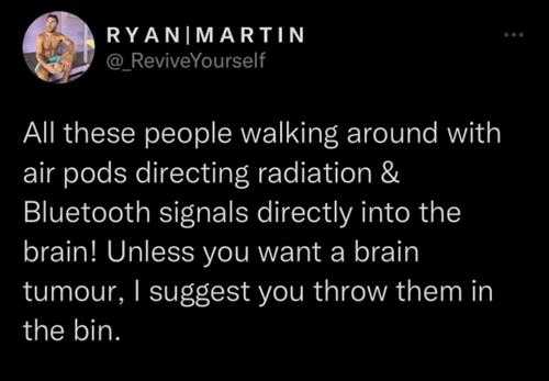 长期佩戴AirPods会致脑癌?外媒:谣言、系虚假信息
