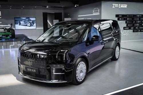 卖掉迈巴赫买了第一辆电车:周鸿祎喜提极氪009光辉版