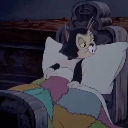 中国式汉堡是怎么做的?动图 真人版性感劳拉被真熊咬