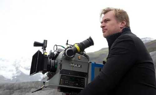 诺兰的第一座奥斯卡小金人!诺兰获最佳导演奖