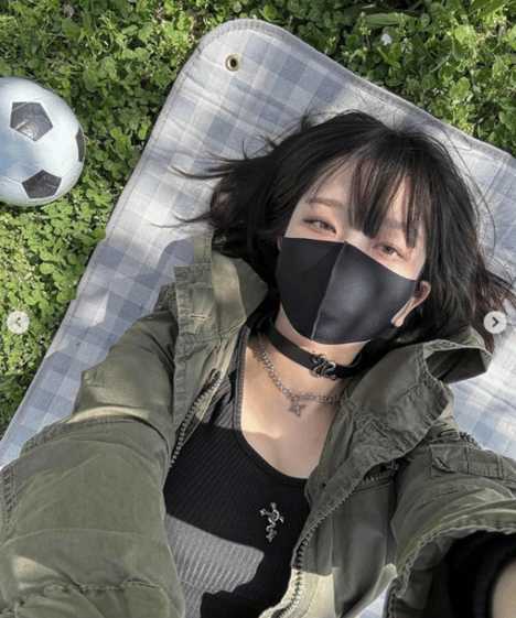 日本人妻COS《葬送的芙莉莲》尤贝尔:死鱼眼超还原