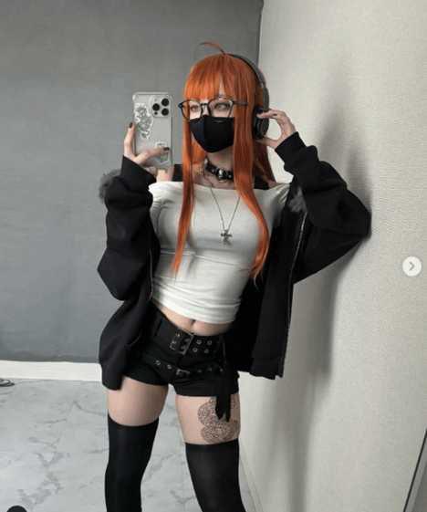 日本人妻COS《葬送的芙莉莲》尤贝尔:死鱼眼超还原